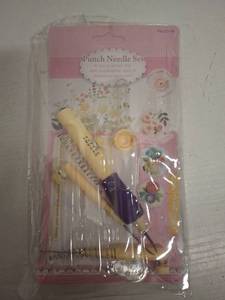 lot 4404 image: Dimensional Punch Needle Set PN-001PK