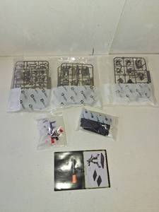lot 8764 image: Transformers Classic Class Megatron Blokees Model Kit - Previews Exclusive