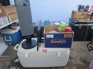 lot 18553 image: Assorted Lot W Lasko CS27600 Heater, Vizio TV, Igloo Cooler, and More