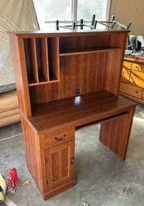 lot 3516 image: Mid-Century Walnut Wall Unit with Display Storage