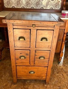 lot 3534 image: Wooden End Table With Drawers