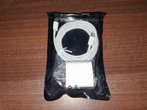 lot 7382 image: 20W USB-C To USB-C 6ft Charging Cable And Block