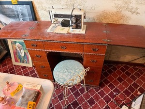 lot 27048 image: Vintage Wooden Sewing Machine Table and Stool