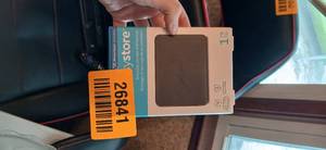 lot 26841 image: Western Digital Easy store 1TB Portable Drive
