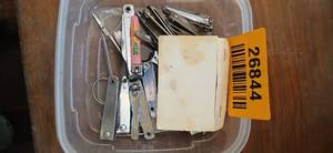 lot 26844 image: Lot of Many Nail Clippers and Files