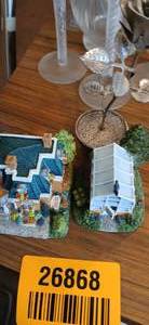 lot 26868 image: Liberty Falls Collection Miniature Collectors Items