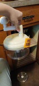 lot 26900 image: Nonelectric Food Processor with Two Blades