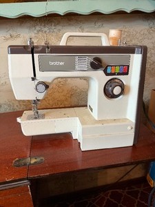 lot 27049 image: Vintage Brother Sewing Machine