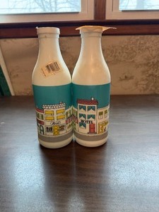 lot 27101 image: Set of Two Vintage Glass Milk Cartons