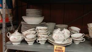 lot 27282 image: Style House Fine China Set in the Rose Baroque Design