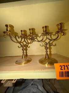 lot 27177 image: Vintage Gold Tone Metal Three Candle, Candle Holder