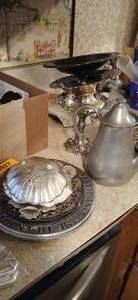 lot 26927 image: Lot of Silver Plated Candy Dishes