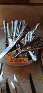 lot 26932 image: Set of Stainless Silverware