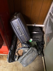 lot 27295 image: Lot of a Variety of Luggages