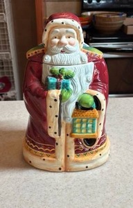 lot 110 image: Santa Claus Christmas Cookie Jar -13H x 7 diameter