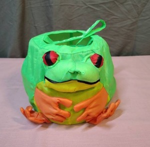 lot 182 image: Frog fabric easter basket - snag it for a little one for the upcoming holiday