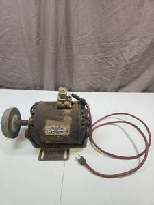 lot 429 image: Wagner Electric Corporation AC Motor Type K. Tested does come on, but does have electrical tape around the wire