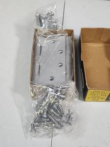 lot 447 image: Stanley F179 Steel Door Hinges with Screws - new in open box