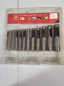 lot 466 image: 12-Piece Hollow Punch Set - new in package