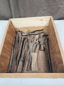 lot 483 image: Vintage Wrenches and other Tools in a Wooden Box
