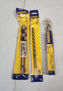 lot 501 image: Three Irwin Auger Bits - new in package
