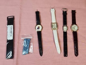 lot 92 image: Fashion Watches and bands - most are quartz.  All would need new batteries.