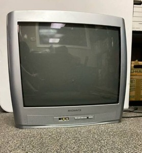 lot 415 image: Magnavox CRT Tv 20 inch - Model # 20MT133S - Does NOT power on - for parts or repair only