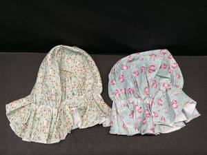 lot 2745 image: One Size Fits Most Sun Hats