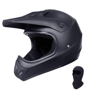 lot 1044 image: KRN Adult Off-Road Helmet ATV Helmet DOT Approved- Motorcycle Motocross Dirt Bike Helmet (M) - Retail $55