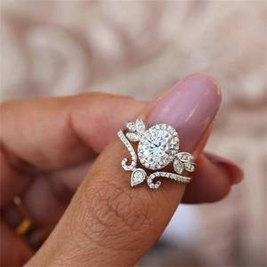 lot 8722 image: 925 Sterling Silver Shiny Full Diamond Gemstone Ring 18K Gold 2PCS Oval Cut Cubic Zirconia Promise Rings Set CZ Diamond Multi Row Ring Eternity Engagement Wedding Band Ring Sets Z.113 (US Code 6)