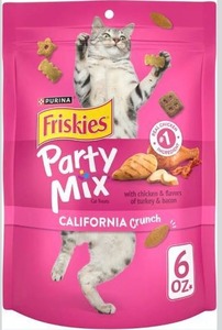 lot 9333 image: Purina Friskies Cat Treats, Party Mix California Crunch With Chicken - (Pack of 6) 6 oz. Pouches