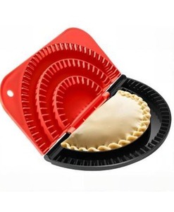 lot 9500 image: 3-in-1 Tortilla Sealer, Quesadilla Maker for 468Wraps Leak-proof Shark Tooth Design, Adjustable Tortilla for Burritos, Pancakes, Dumplings,Dishwasher Safe (Red)