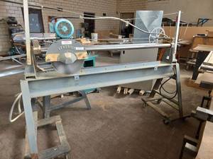 Hendrick Industrial Panel Saw 16648 with Table Frame