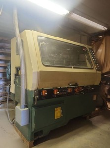 lot 2644 image: Chang Iron Works Industrial Woodworking Molder