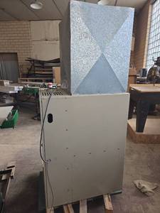 lot 2665 image: Commercial Lenox Gas Furnace