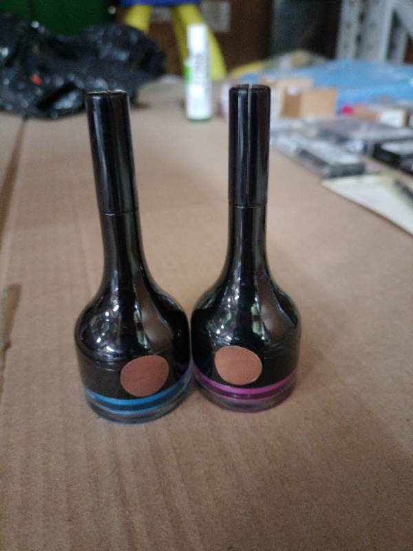 lot 27999 image: Set of 2 Gel Eyeliners - Blue and Purple