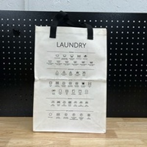 lot 4410 image: Reusable Bag 17 x 12 inches - Retail $10