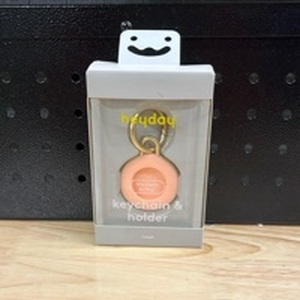 lot 4411 image: Heyday Keychain Air Tag Holder - Retail $8