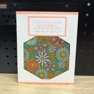lot 4418 image: Natural Wax Reusable Food Wraps. 1 Medium 10 x 10 inch and 1 Small 7 x 8 inch - Retail $0