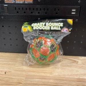 lot 4431 image: Crazy Bounce Light Up Ball - Retail $0