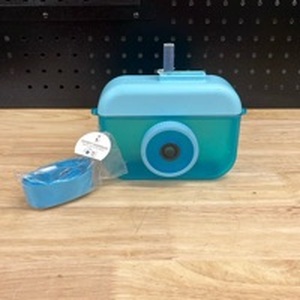 lot 4466 image: Novelty Drinkware Camera Designed Drinking Cup with Strap 15.2 FL OZ - Retail $0