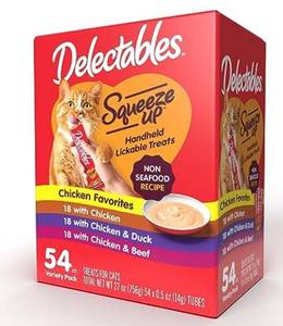 lot 16577 image: Hartz Delectables Squeeze up Non-Seafood Variety Pack Lickable Wet Cat Treats  0.5oz Tube (54 Count)