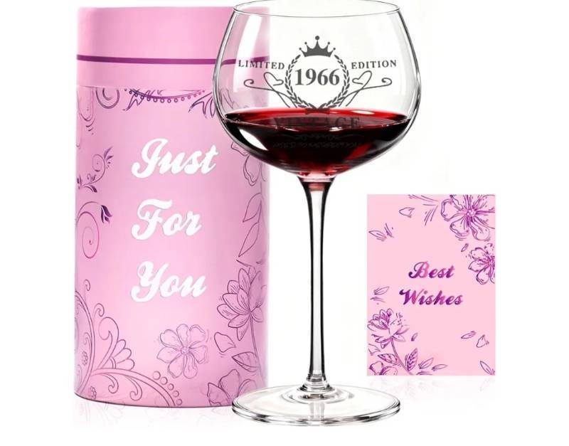lot 23394 image: Vintage 1965 Engraved Wine Glass