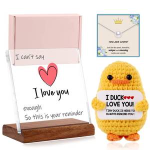 lot 687 image: Valentines Gifts- I Duck Love You