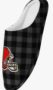 lot 7123 image: Mens NFL Browns Sherpa Lined Buffalo Check Memory Foam Slippers Size 11-12