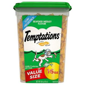 lot 772 image: Temptations Classic Seafood Medley Flavor Crunchy Cat Treats - 16oz BEST BY 12172026