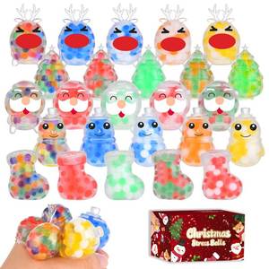 lot 4004 image: 50 Pack Christmas Mini Squeeze Balls Toys
