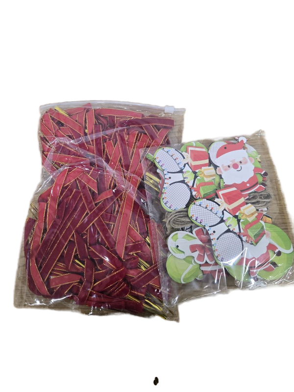 lot 23499 image: Christmas Crafting Supply Bundle