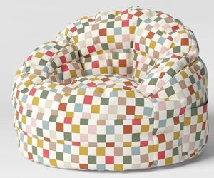 lot 16689 image: Settle in Kids Bean Bag Checkered - Pillowfort Multicolored, Double-Stitched, Pocket, Handle, Indoor Use, Ages 3-9 (Broken Zipper) - Retail $75