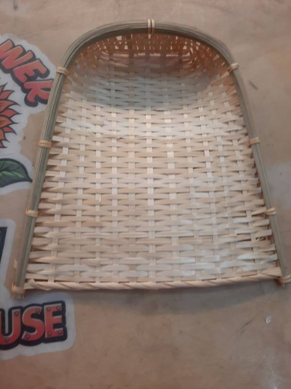lot 16479 image: 1 Set Woven Bamboo Bird Nest Breeding Nest Indoor Garden Decor for Birds